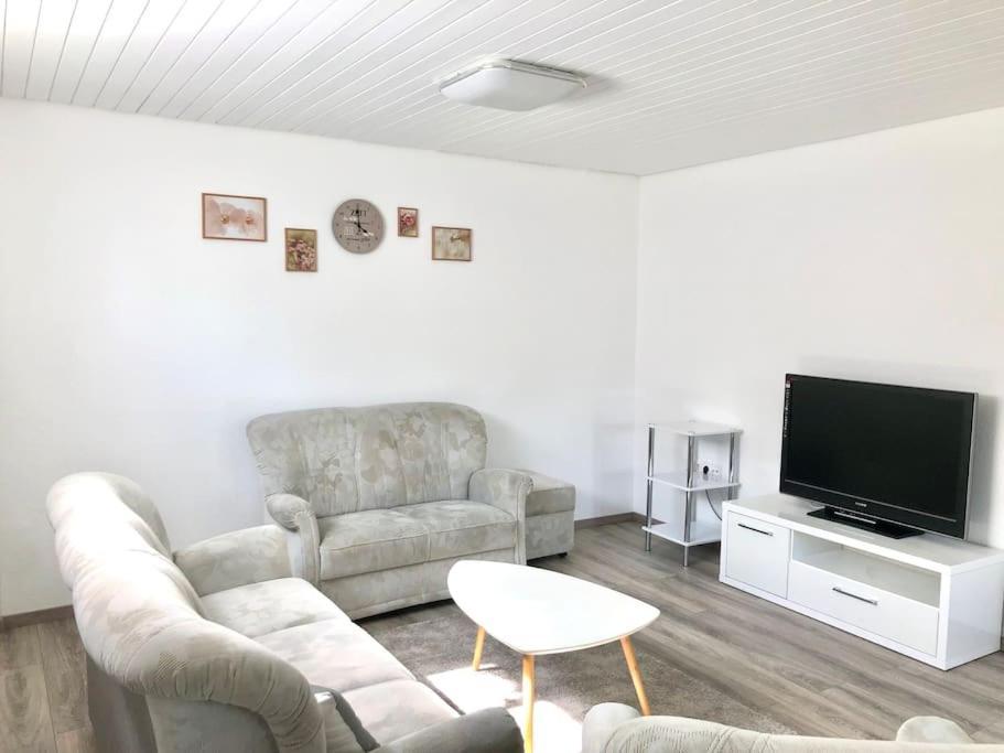 Schoene Ferienwohnung Direkt Am Neckar Deißlingen Kültér fotó