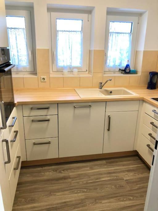 Schoene Ferienwohnung Direkt Am Neckar Deißlingen Kültér fotó